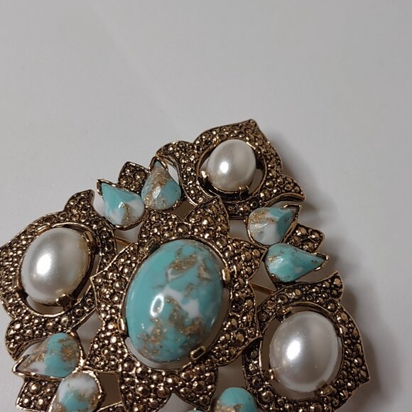 Pretty Blue And Gold Tone Diamond Shaped Sarah Coventry Large Brooch - Picture 3 of 13